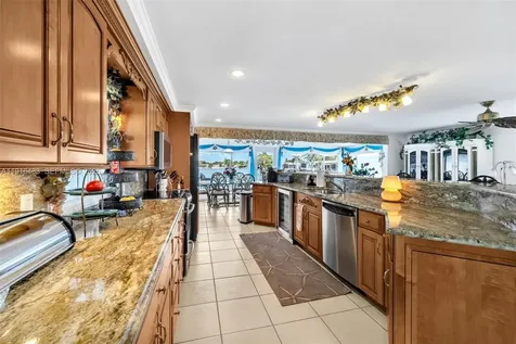 3121 SW 58th Place Dania Beach FL 33312
