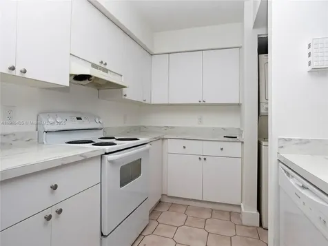 9761 SW 138th Avenue Miami FL 33186