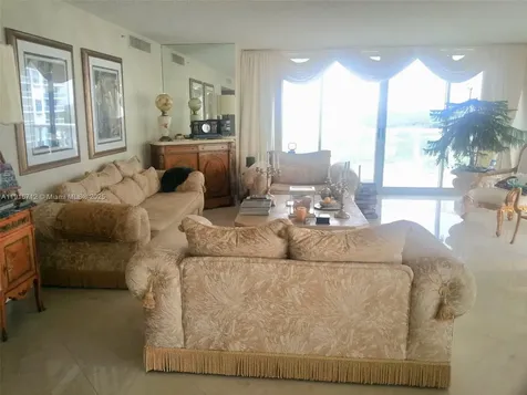 16400 Collins Avenue Sunny Isles Beach FL 33160