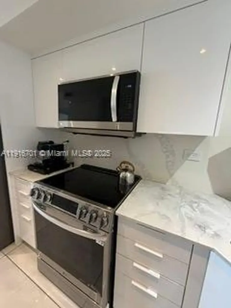 3111 N Ocean Drive Hollywood FL 33019