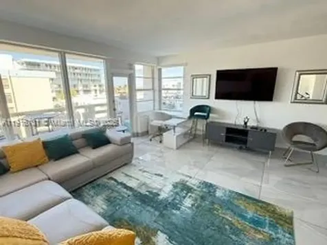 3111 N Ocean Drive Hollywood FL 33019
