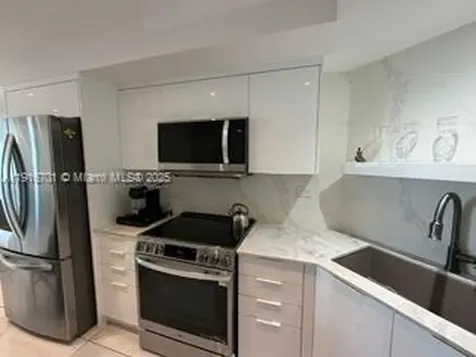 3111 N Ocean Drive Hollywood FL 33019