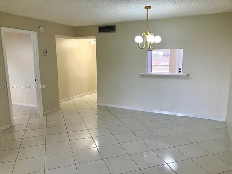 4270 NW 40th Street Lauderdale Lakes FL 33319