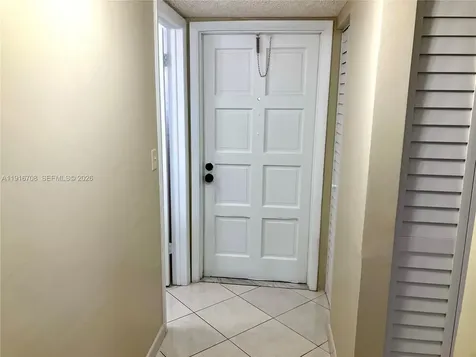 4270 NW 40th Street Lauderdale Lakes FL 33319