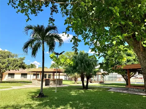 4270 NW 40th Street Lauderdale Lakes FL 33319