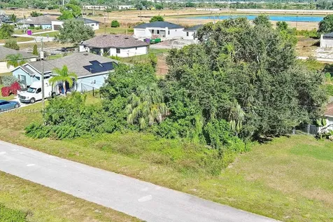341 Ranchito Avenue Lehigh Acres FL 33974