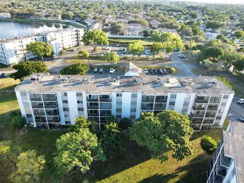 8730 N Sherman Circle Miramar FL 33025