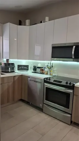 3510 NW 33rd Avenue Miami FL 33142