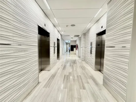 19390 Collins Avenue Sunny Isles Beach FL 33160