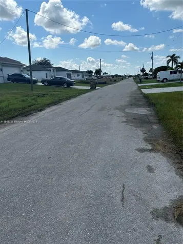 1224 NW 15th Place Cape Coral FL 33993