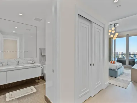17901 Collins Avenue North Miami Beach FL 33160