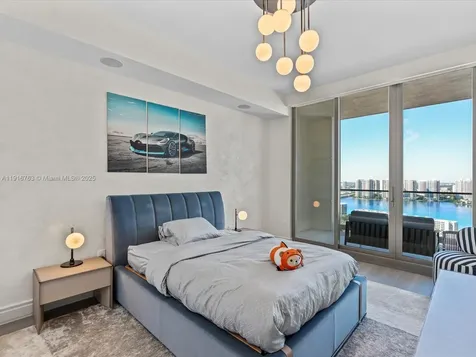 17901 Collins Avenue North Miami Beach FL 33160