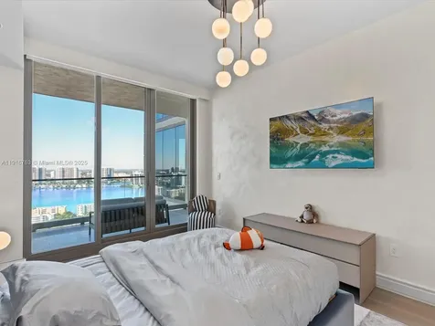 17901 Collins Avenue North Miami Beach FL 33160
