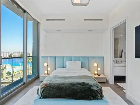 17901 Collins Avenue North Miami Beach FL 33160