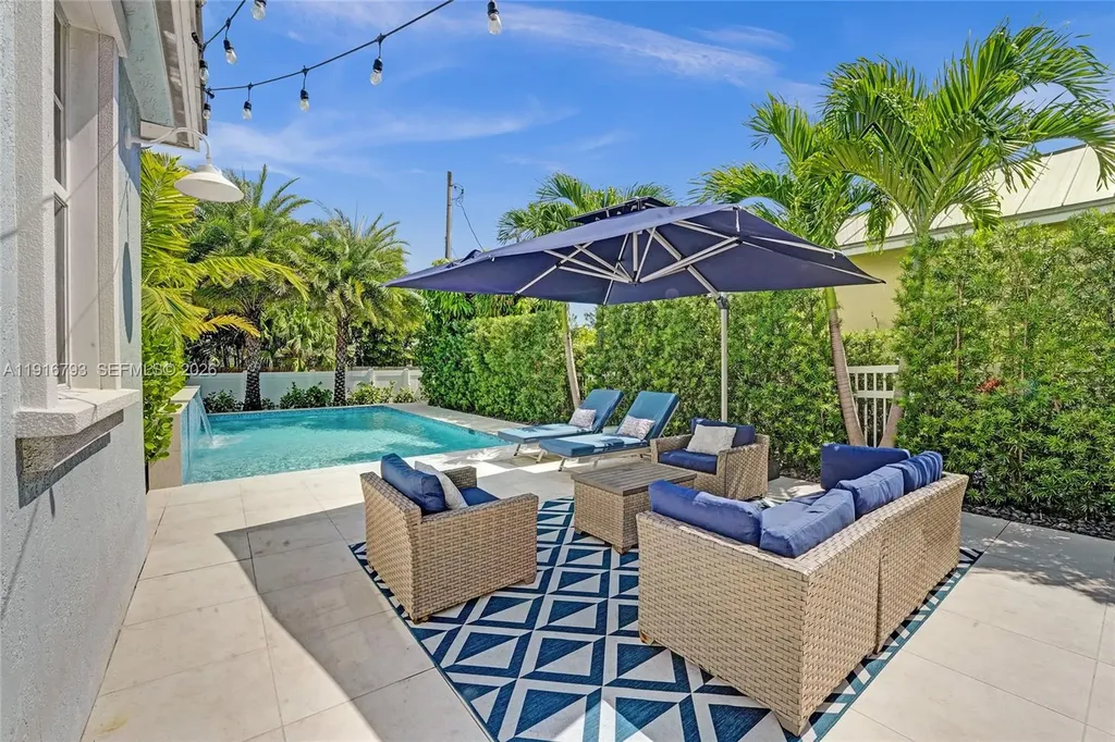 919 Adams Street Hollywood FL 33019