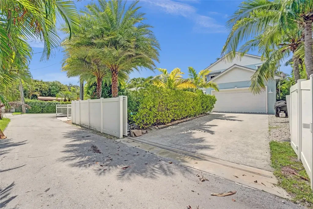 919 Adams Street Hollywood FL 33019