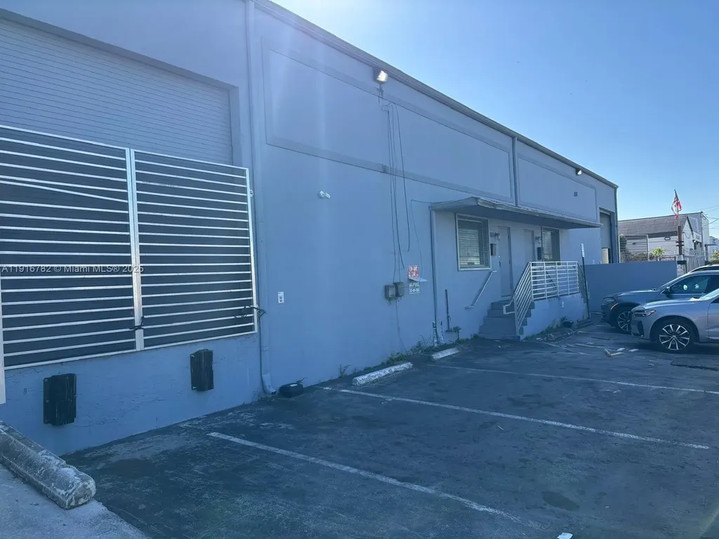 4685 E 11th Avenue Hialeah FL 33013