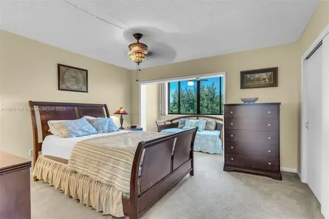 87465 Old Hwy 215 Highway Plantation Key FL 33036