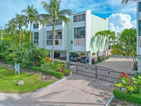 87465 Old Hwy 215 Highway Plantation Key FL 33036