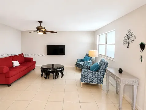 116 Tuscany B Delray Beach FL 33446