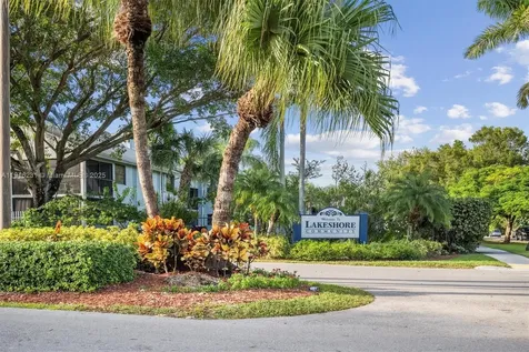 1042 Adams Avenue Homestead FL 33034