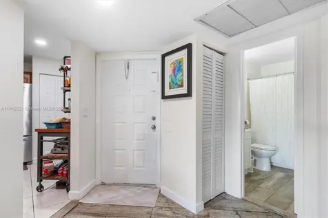 1042 Adams Avenue Homestead FL 33034