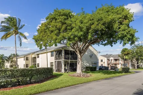 1042 Adams Avenue Homestead FL 33034