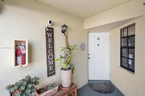 1042 Adams Avenue Homestead FL 33034