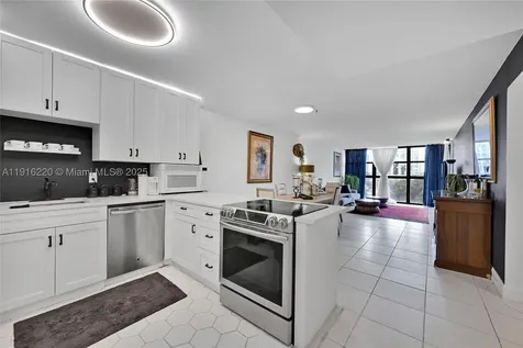 400 Leslie Drive Hallandale Beach FL 33009