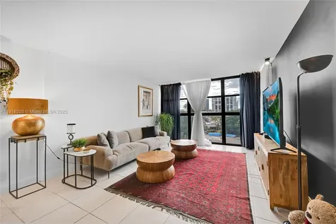 400 Leslie Drive Hallandale Beach FL 33009