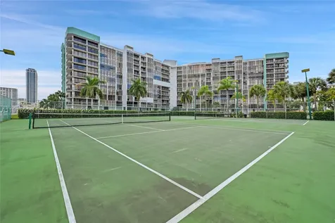 400 Leslie Drive Hallandale Beach FL 33009