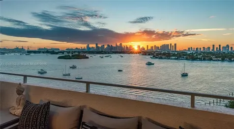 11 Island Avenue Miami Beach FL 33139