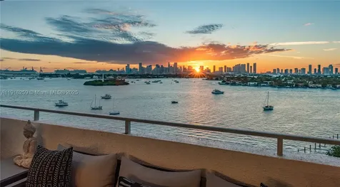 11 Island Avenue Miami Beach FL 33139
