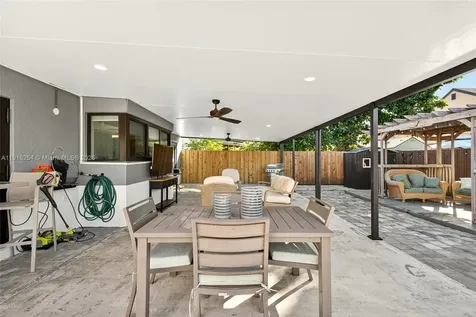 11800 SW 272nd Terrace Homestead FL 33032
