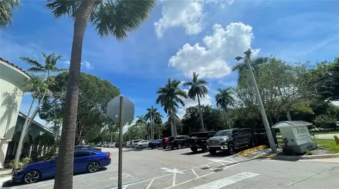 6800 Cypress Road Plantation FL 33317