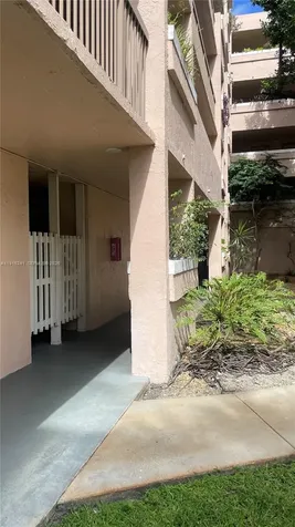 6800 Cypress Road Plantation FL 33317