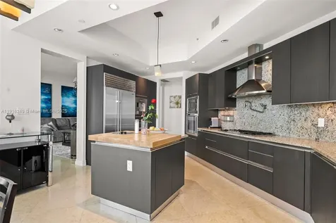 16047 Collins Avenue Sunny Isles Beach FL 33160