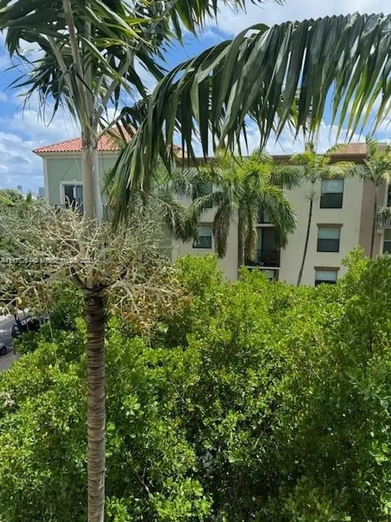 1919 Van Buren Street Hollywood FL 33020