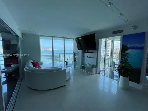 335 S Biscayne Boulevard Miami FL 33131
