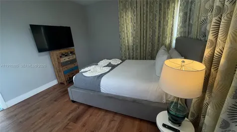 8100 Harding Avenue Miami Beach FL 33141