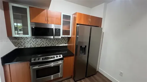2775 NE 187th Street Aventura FL 33180