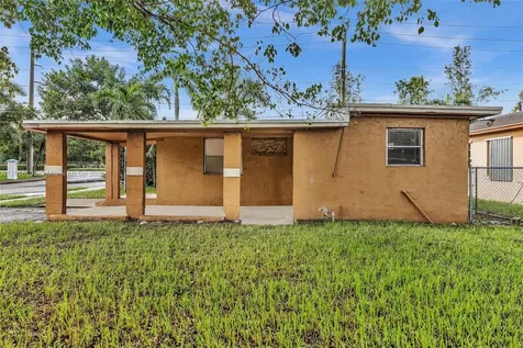 2800 NW 6th Court Fort Lauderdale FL 33311