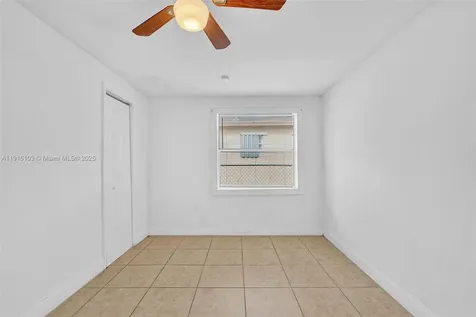 2800 NW 6th Court Fort Lauderdale FL 33311