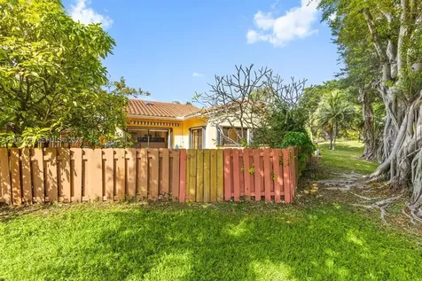9231 SW 150th Avenue Miami FL 33196
