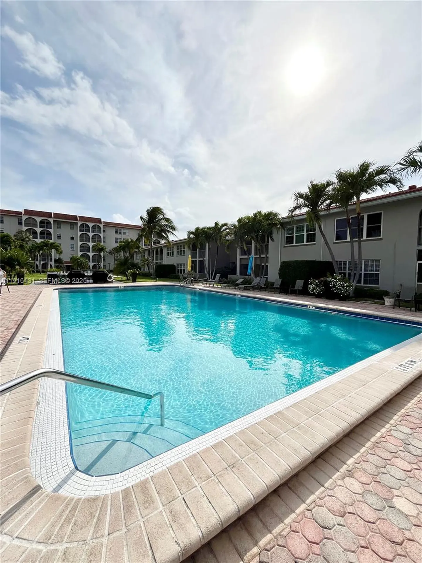 250 NE 20th Street Boca Raton FL 33431