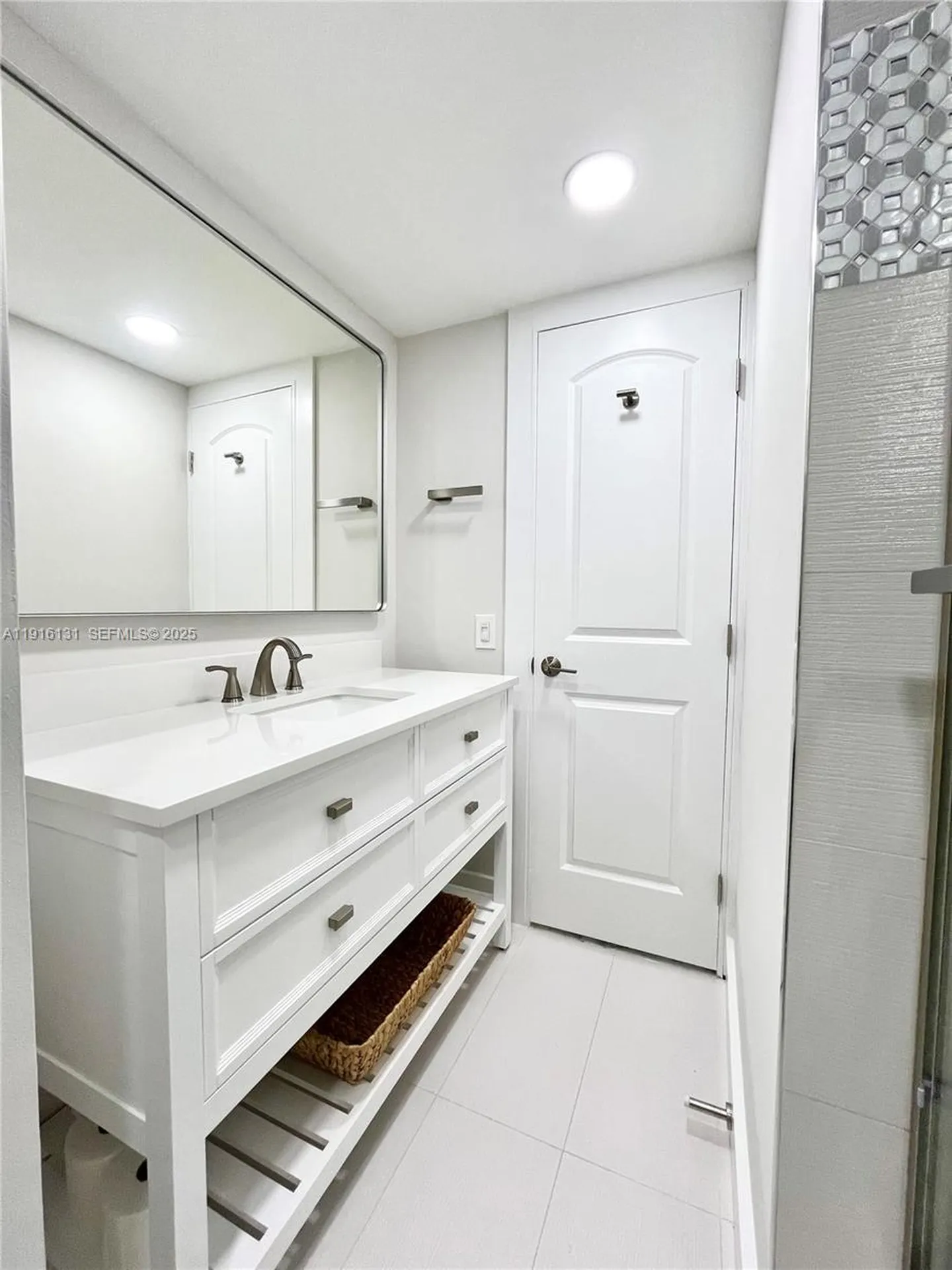 250 NE 20th Street Boca Raton FL 33431