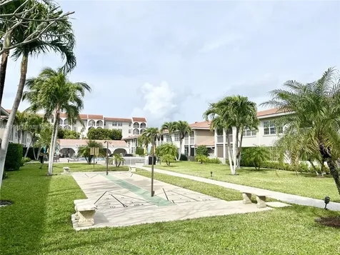 250 NE 20th Street Boca Raton FL 33431