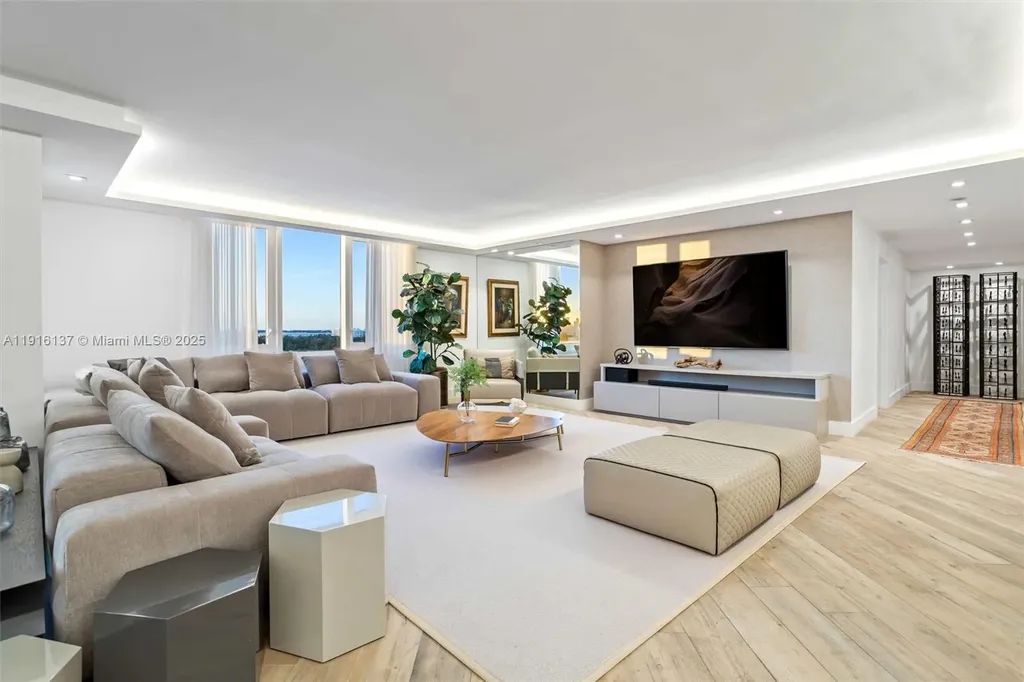 2301 Collins Avenue Miami Beach FL 33139