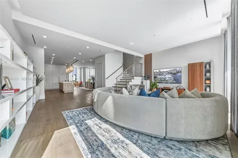 4098 NE 167 Street North Miami Beach FL 33160