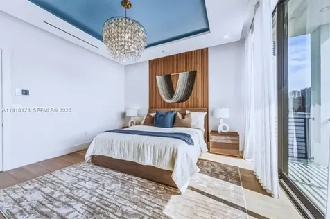 4098 NE 167 Street North Miami Beach FL 33160